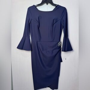 Alex Evenings Navy Sheath‎ Dress Cocktail, 3/4 Bell Sleeve, Knee Length, Sz 4